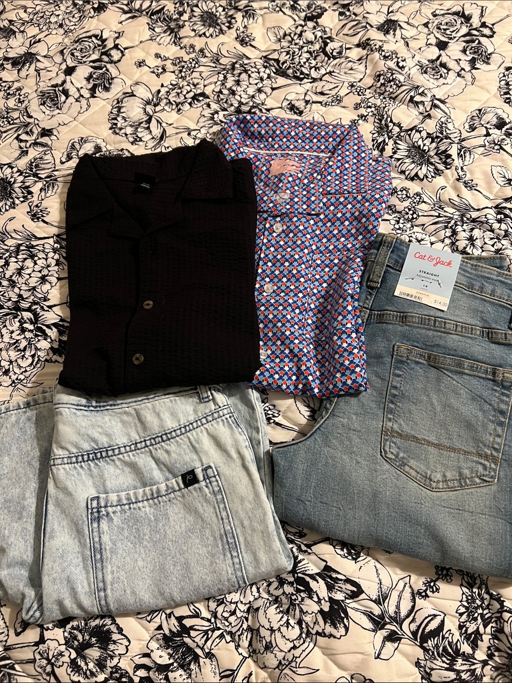 Bundle Cat & Jack/Art Class. Shirts. Jeans. Shorts